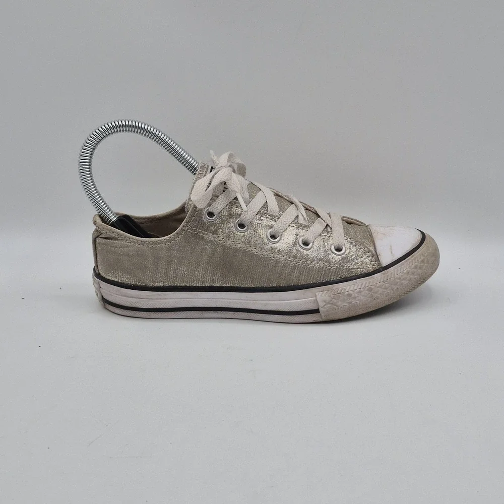 Converse Chuck Taylor All Star Shoes Youth Size 2 Gold Canvas Low‎ Top Sneakers